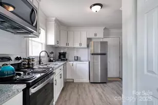 3337 Washburn Ave, Charlotte, NC 28205 - Photo 15