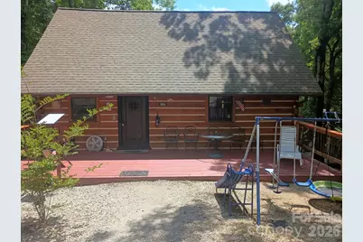 653 Lakeview Drive N, Marion, NC 28752 - Photo 1
