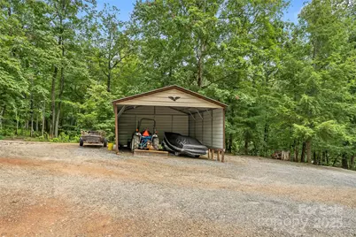 653 Lakeview Drive N, Marion, NC 28752 - Photo 33