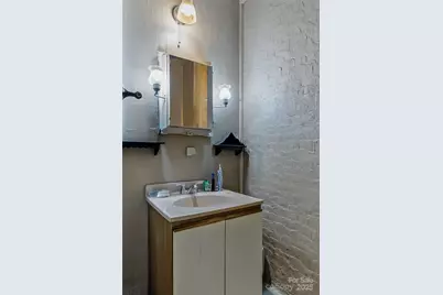 653 Lakeview Drive N, Marion, NC 28752 - Photo 25