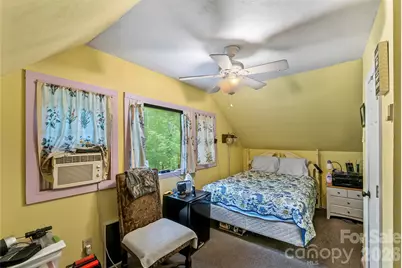 653 Lakeview Drive N, Marion, NC 28752 - Photo 21