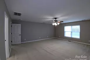 8644 Old Potters Rd, Charlotte, NC 28269 - Photo 9