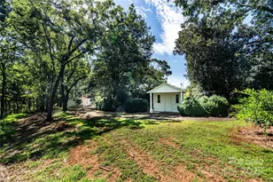 3651 W Nc 10 Hwy, Newton, NC 28658 - Photo 41