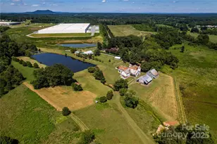 3651 W Nc 10 Hwy, Newton, NC 28658 - Photo 37