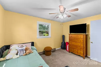 4671 Crystal Street, Claremont, NC 28610 - Photo 7