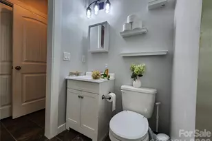 71 5th Ave, Asheville, NC 28806 - Photo 17