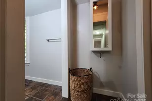 71 5th Ave, Asheville, NC 28806 - Photo 13