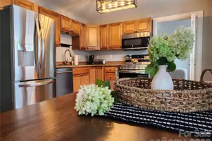 71 5th Ave, Asheville, NC 28806 - Photo 9
