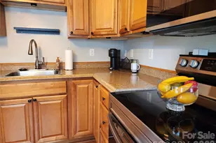 71 5th Ave, Asheville, NC 28806 - Photo 11