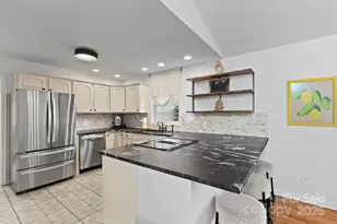 6 Sayles Town Rd, Fairview, NC 28730 - Photo 11