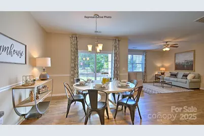 748 14th Avenue Court NE, Hickory, NC 28601 - Photo 11