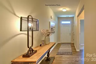 748 14th Ave Ct NE, Hickory, NC 28601 - Photo 5