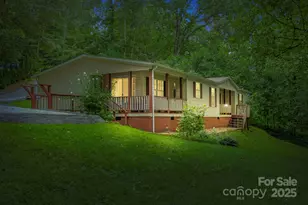 70 Pastoral Way, Hendersonville, NC 28739 - Photo 3