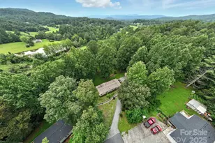 70 Pastoral Way, Hendersonville, NC 28739 - Photo 37