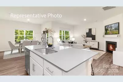 736 14th Avenue Court NE, Hickory, NC 28601 - Photo 5