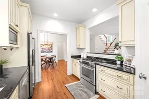 915 Millbrook Rd, Charlotte, NC 28211 - Photo 15