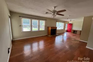 2534 Nix Creek Rd, Marion, NC 28752 - Photo 7