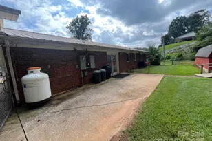 2534 Nix Creek Rd, Marion, NC 28752 - Photo 31