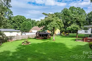 1106 3rd St Dr SE, Conover, NC 28613 - Photo 11