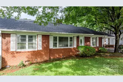 1106 3rd Street Drive SE, Conover, NC 28613 - Photo 9