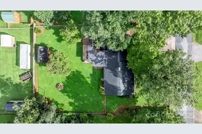 1106 3rd Street Drive SE, Conover, NC 28613 - Photo 37