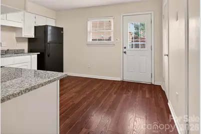 8816 Hunter Ridge Drive, Charlotte, NC 28226 - Photo 11