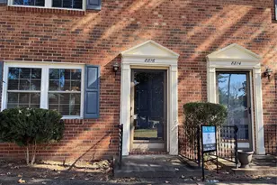 8816 Hunter Ridge Dr, Charlotte, NC 28226 - Photo 1