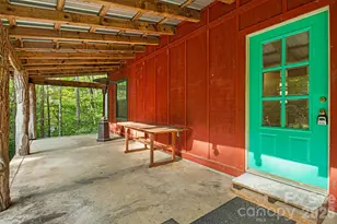 206 Willow Ln, Rosman, NC 28772 - Photo 9