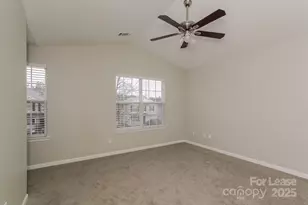 5627 Henderson Oaks Dr, Charlotte, NC 28269 - Photo 7