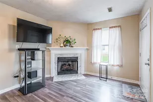 1098 Farm Pond Ln, Rock Hill, SC 29732 - Photo 5