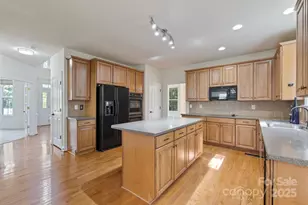 11118 Persimmon Creek Dr, Mint Hill, NC 28227 - Photo 15