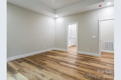 281 Carriage Crest Drive, Hendersonville, NC 28791 - Photo 27