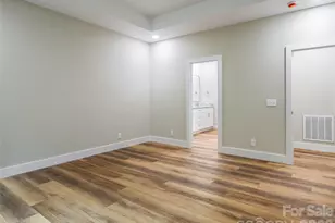 281 Carriage Crest Dr, Hendersonville, NC 28791 - Photo 27