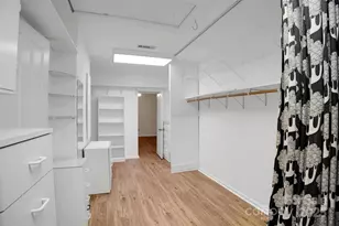 1212 Burtonwood Cir, Charlotte, NC 28212 - Photo 23