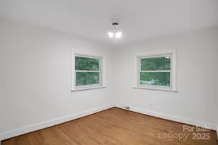 1212 Burtonwood Cir, Charlotte, NC 28212 - Photo 33