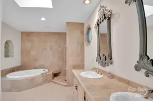 1212 Burtonwood Cir, Charlotte, NC 28212 - Photo 25