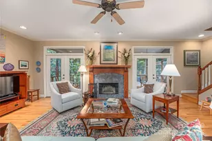 37 Wood Robin Ln, Black Mountain, NC 28711 - Photo 9