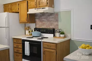 9601-A Vinca Circle, Charlotte, NC 28213 - Photo 3