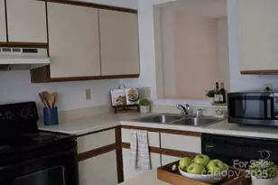 9626-C Vinca Circle, Charlotte, NC 28213 - Photo 3