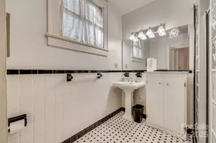 3 Kings Mountain St, York, SC 29745 - Photo 19