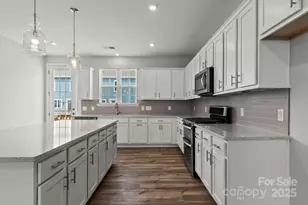 7133 Brookview Ln, Sherrills Ford, NC 28673 - Photo 13