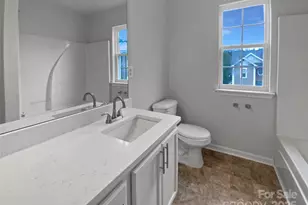 6612 Tor Dr, Charlotte, NC 28269 - Photo 13