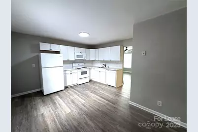 310 Catawba Avenue W #2, Mount Holly, NC 28120 - Photo 9