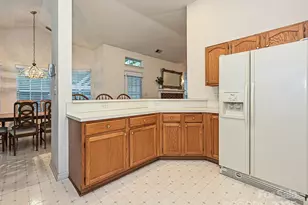 5607 Oak Dr, Charlotte, NC 28216 - Photo 11