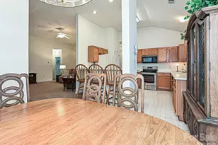 5607 Oak Dr, Charlotte, NC 28216 - Photo 13
