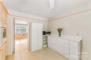 102 Boyd Dr, Flat Rock, NC 28731 - Photo 19