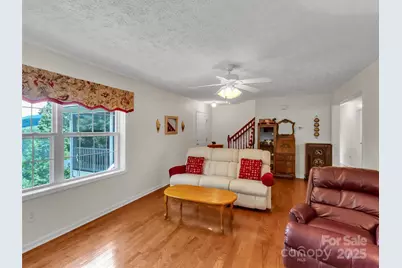 562 Beechwood Drive, Sylva, NC 28779 - Photo 9