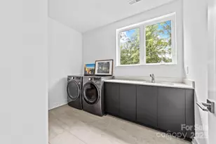 102 Mattoon St, Charlotte, NC 28216 - Photo 27