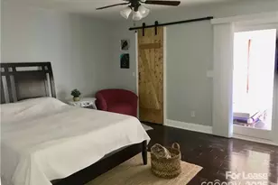 501 Vista Grande Cir, Charlotte, NC 28226 - Photo 3