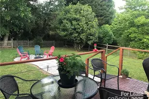 501 Vista Grande Cir, Charlotte, NC 28226 - Photo 9